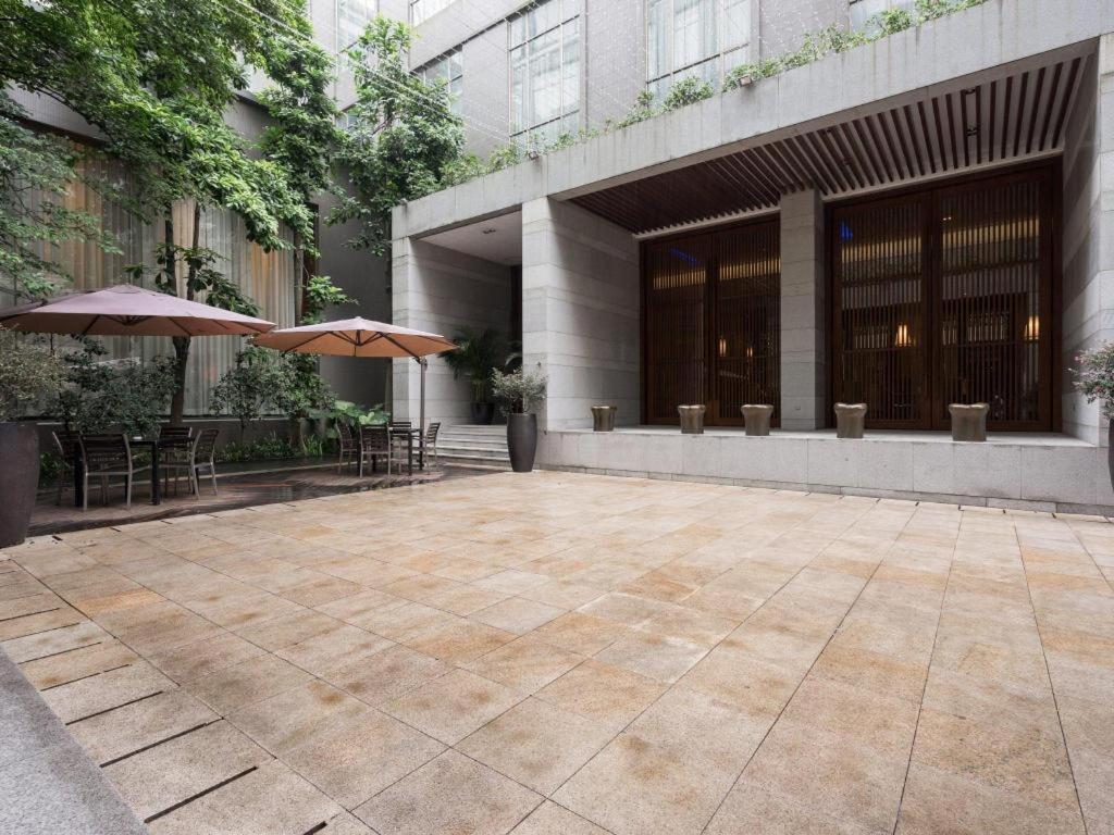 Guangzhou Carat Hotel Esterno foto