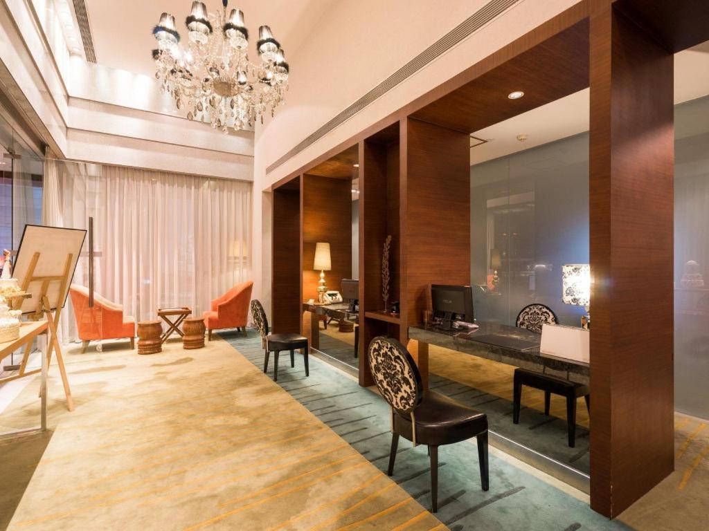 Guangzhou Carat Hotel Esterno foto