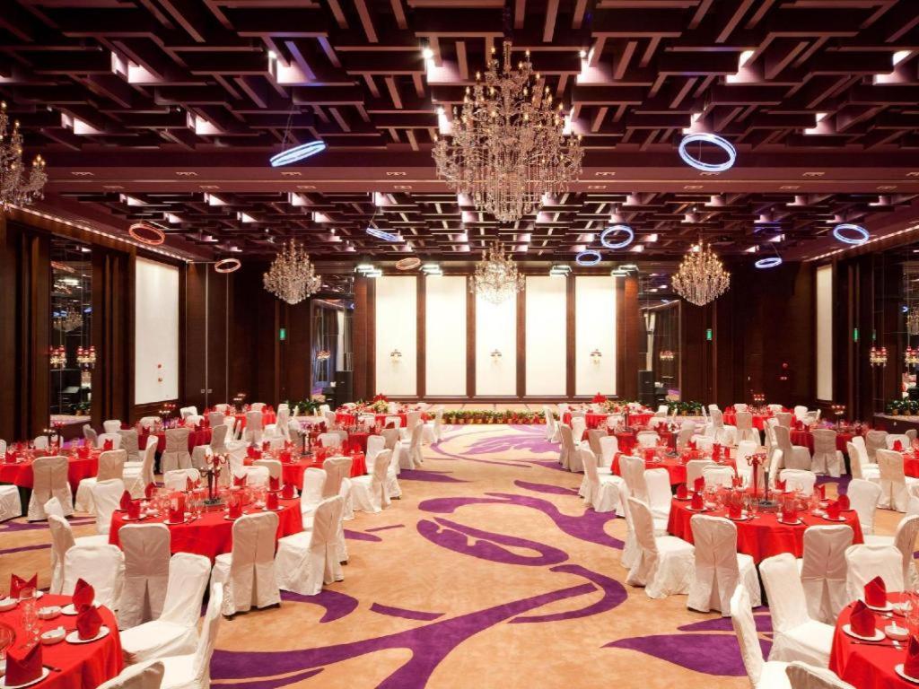 Guangzhou Carat Hotel Esterno foto