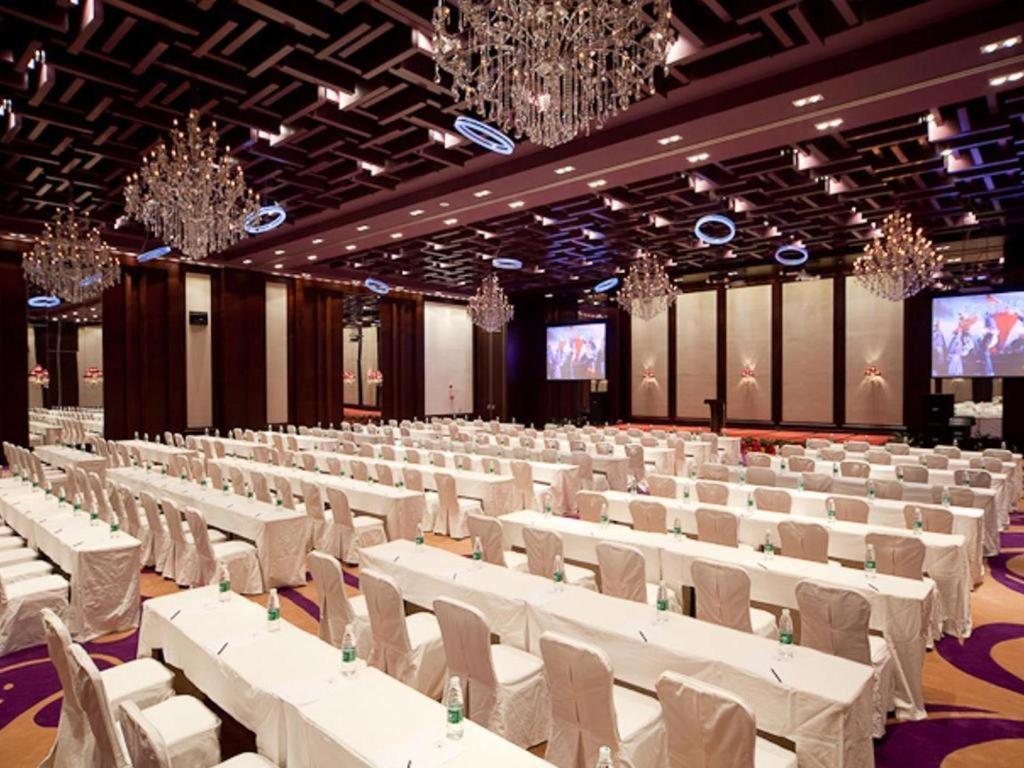 Guangzhou Carat Hotel Esterno foto