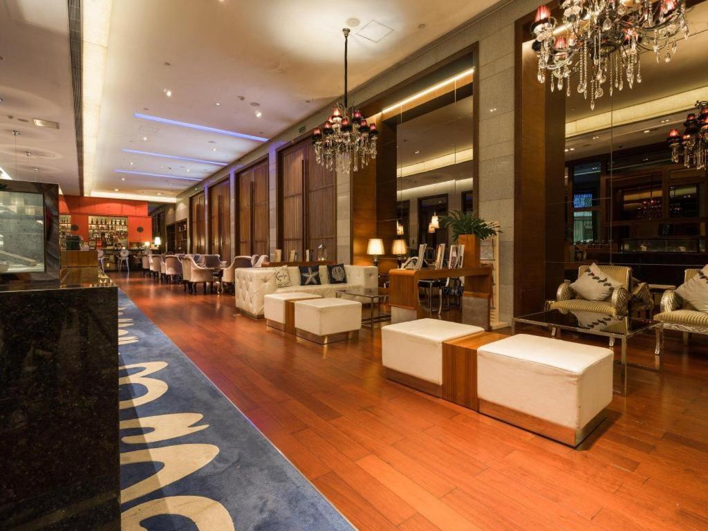 Guangzhou Carat Hotel Esterno foto