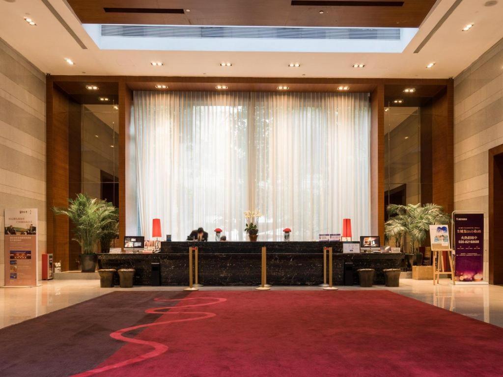Guangzhou Carat Hotel Esterno foto