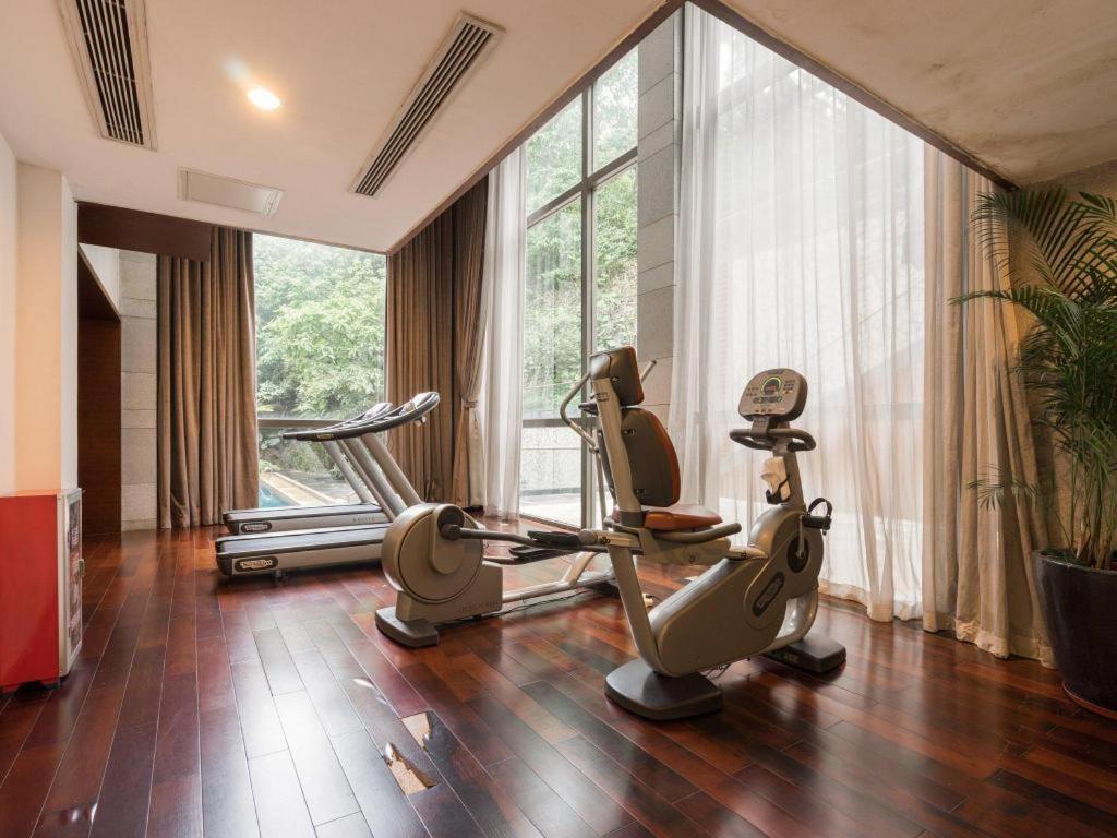 Guangzhou Carat Hotel Esterno foto