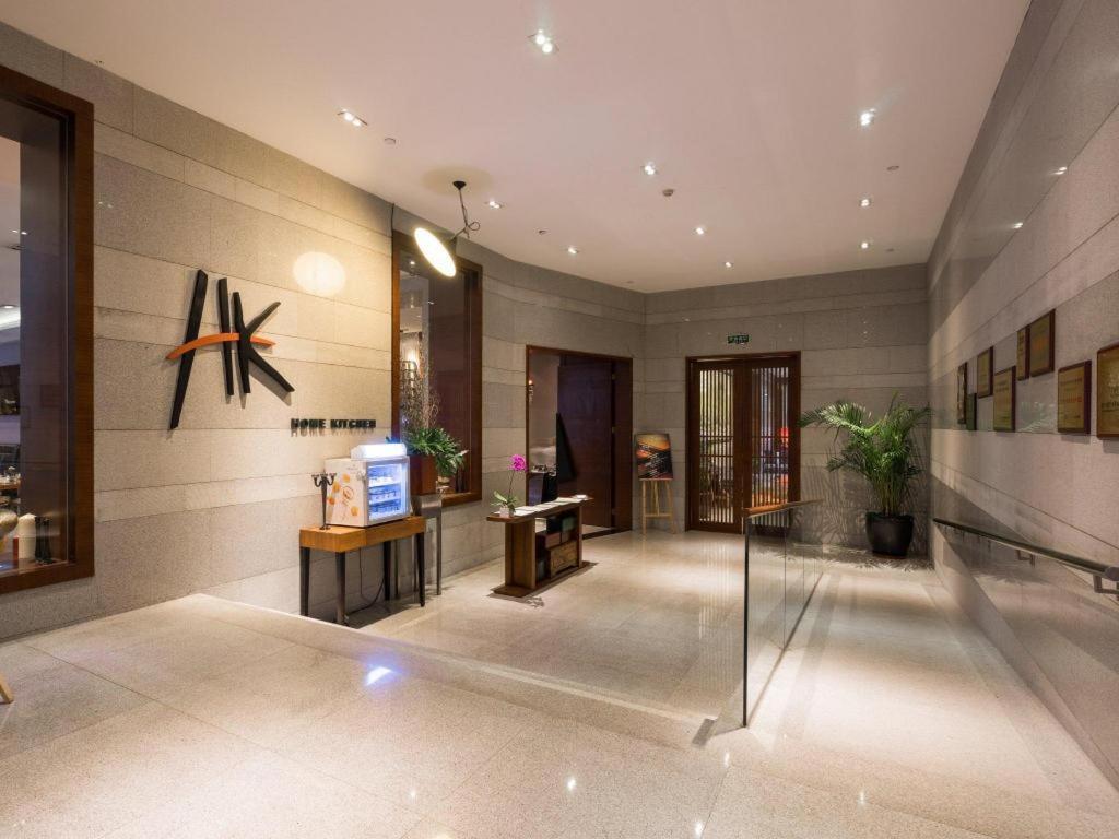 Guangzhou Carat Hotel Esterno foto